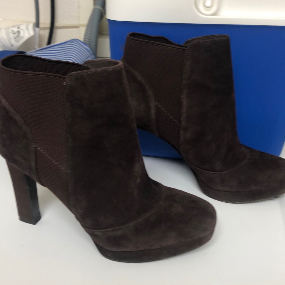 Brown suede botties perfect condition